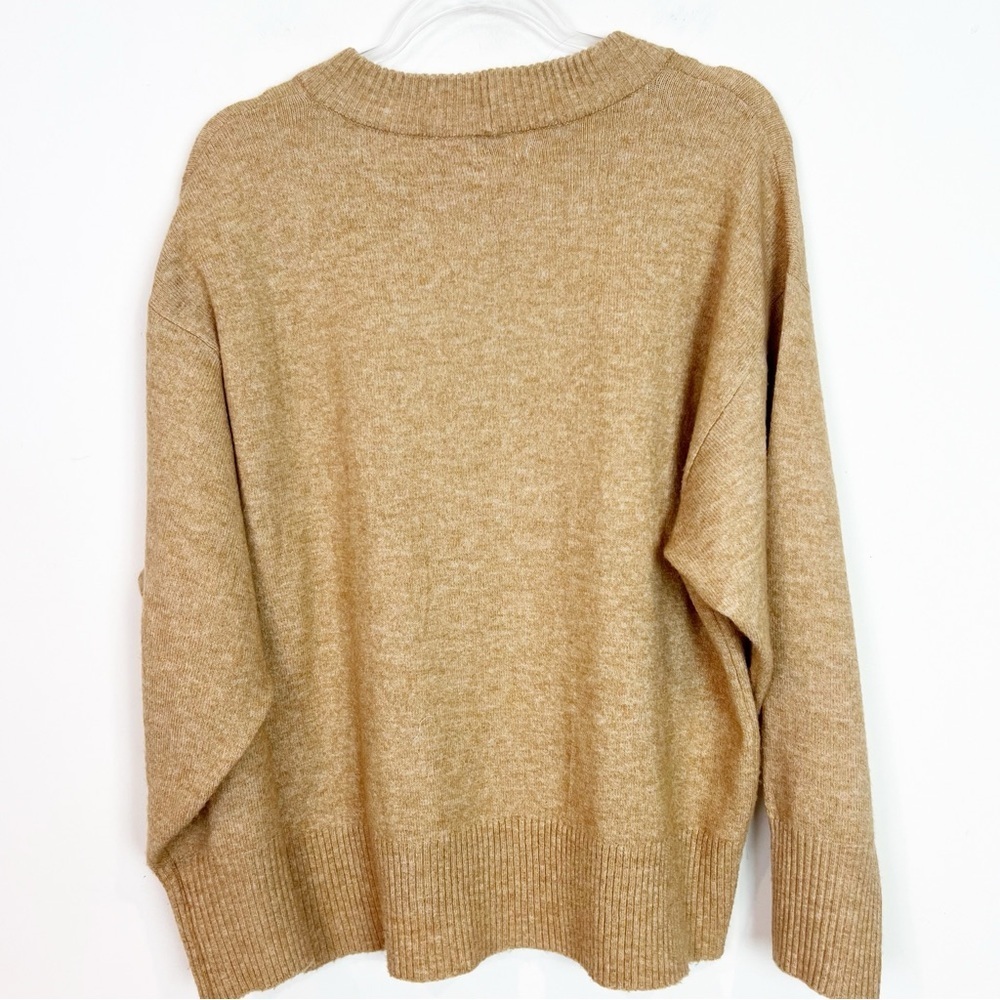 A NEW DAY TAN BROWN PULLOVER CREWNECK SWEATER RIBBED NECKLINE CUFF HEM SZ MEDIUM - Picture 2 of 5